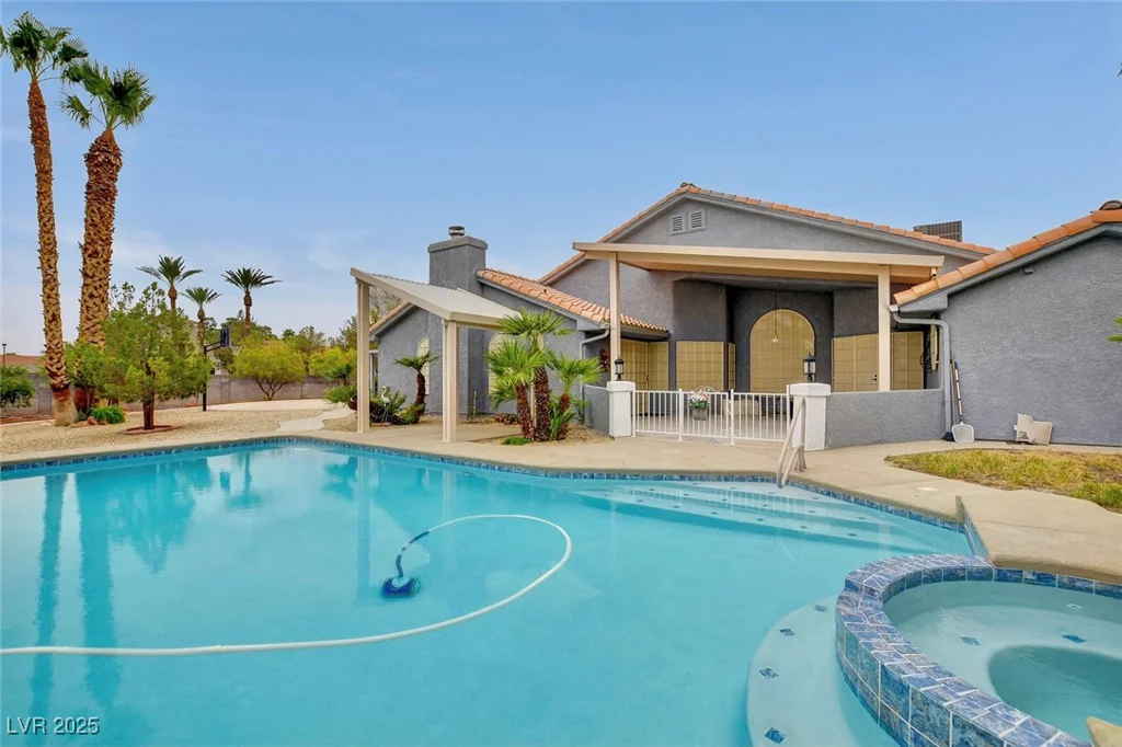 1970 Del Font, Las Vegas, NV 89117