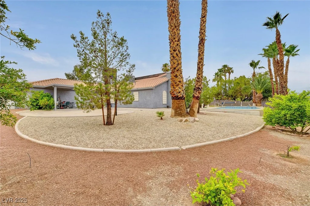 1970 Del Font, Las Vegas, NV 89117