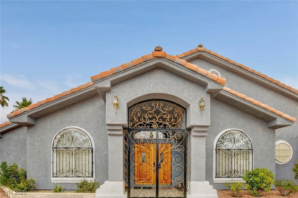 1970 Del Font, Las Vegas, NV 89117