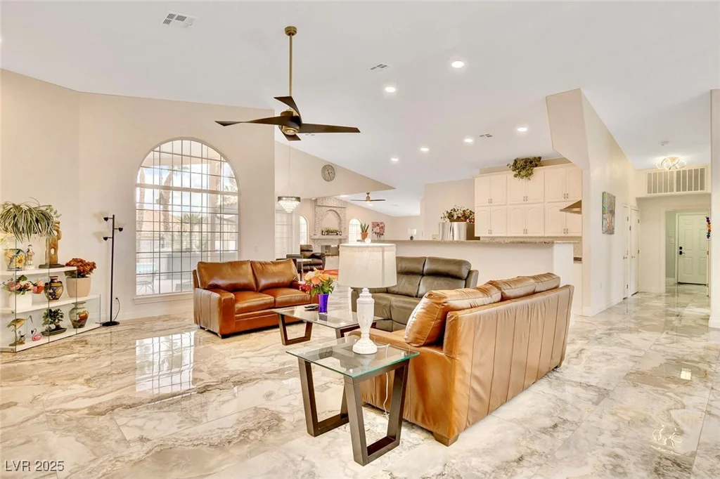 1970 Del Font, Las Vegas, NV 89117