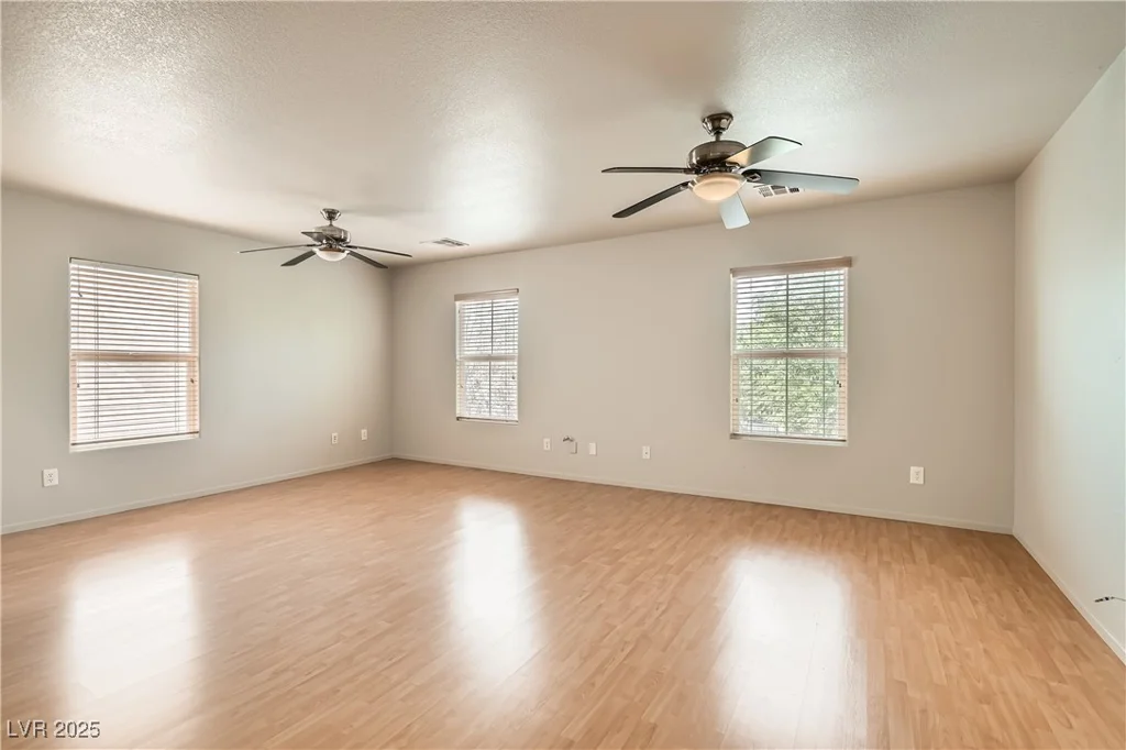 5021 Ropers Rock, Las Vegas, NV 89131