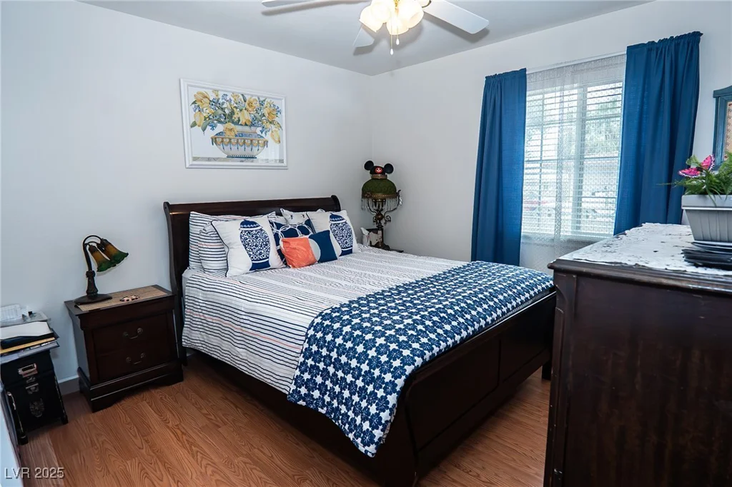 4161 Royalhill, Las Vegas, NV 89121