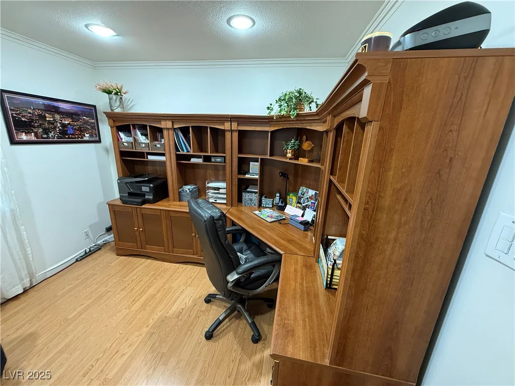 4161 Royalhill, Las Vegas, NV 89121