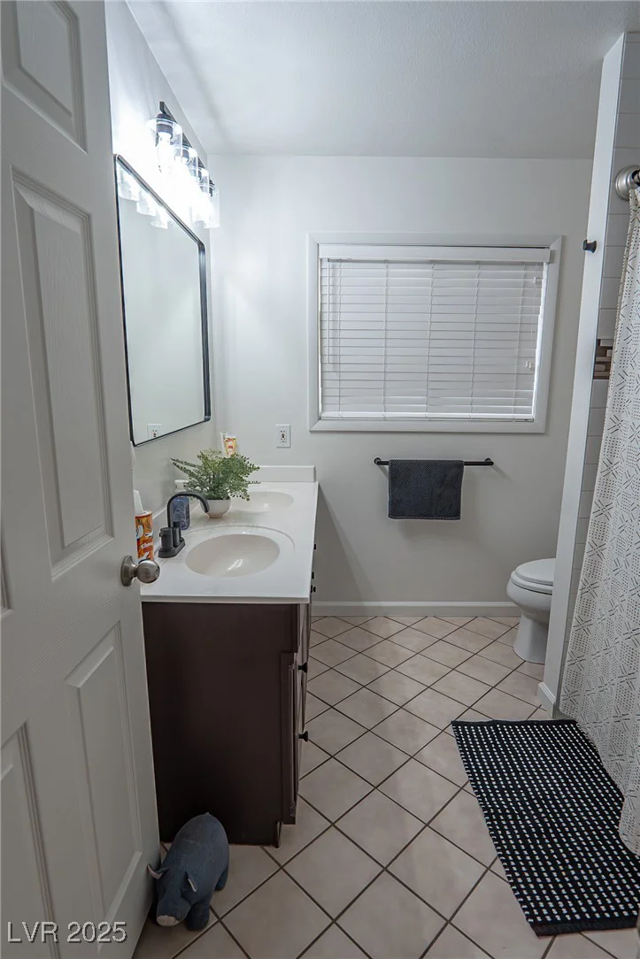 4161 Royalhill, Las Vegas, NV 89121