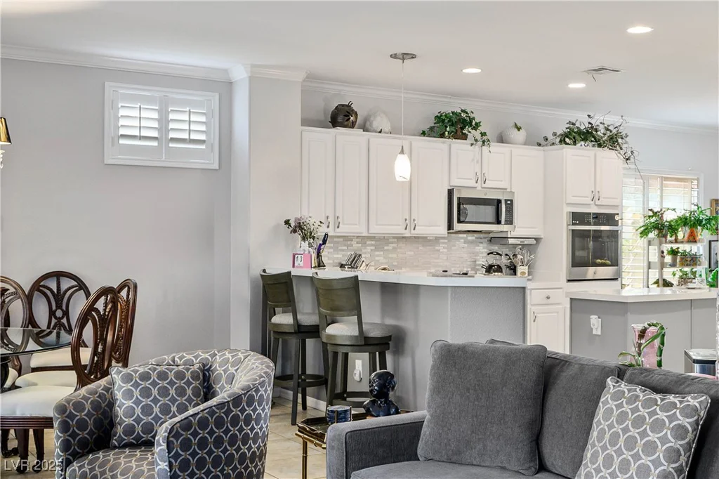 2239 Jordan Valley, Henderson, NV 89044