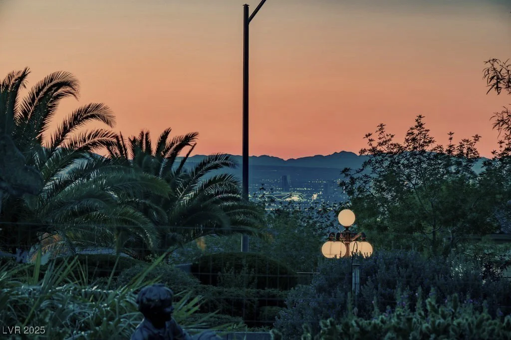 2239 Jordan Valley, Henderson, NV 89044