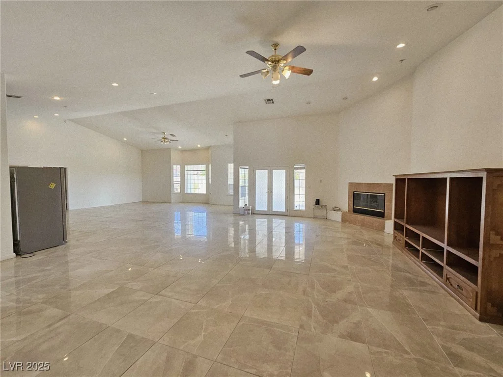 7720 Agate, Las Vegas, NV 89113