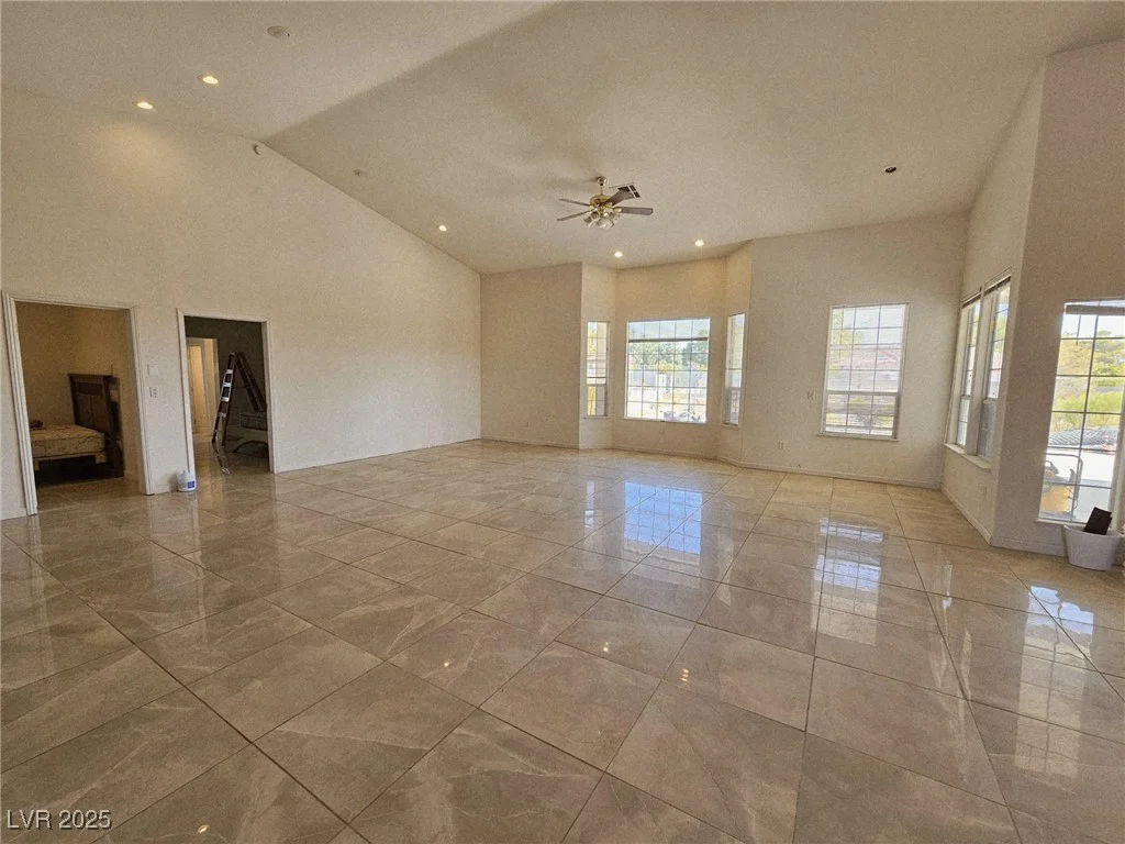 7720 Agate, Las Vegas, NV 89113