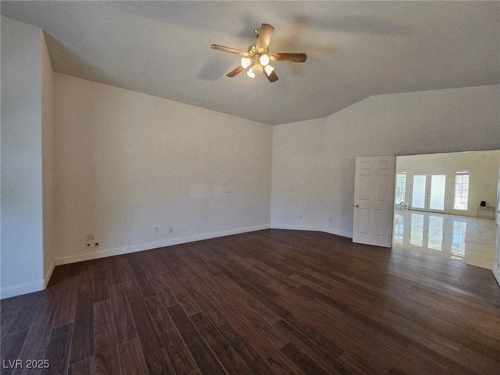 7720 Agate, Las Vegas, NV 89113