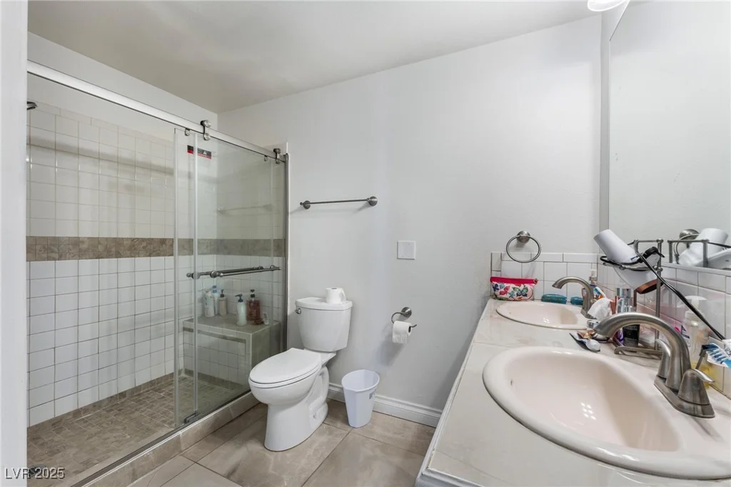 7720 Agate, Las Vegas, NV 89113