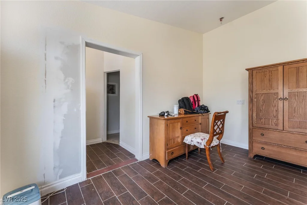 7720 Agate, Las Vegas, NV 89113