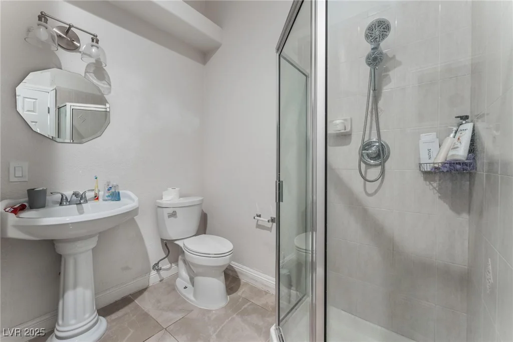 7720 Agate, Las Vegas, NV 89113