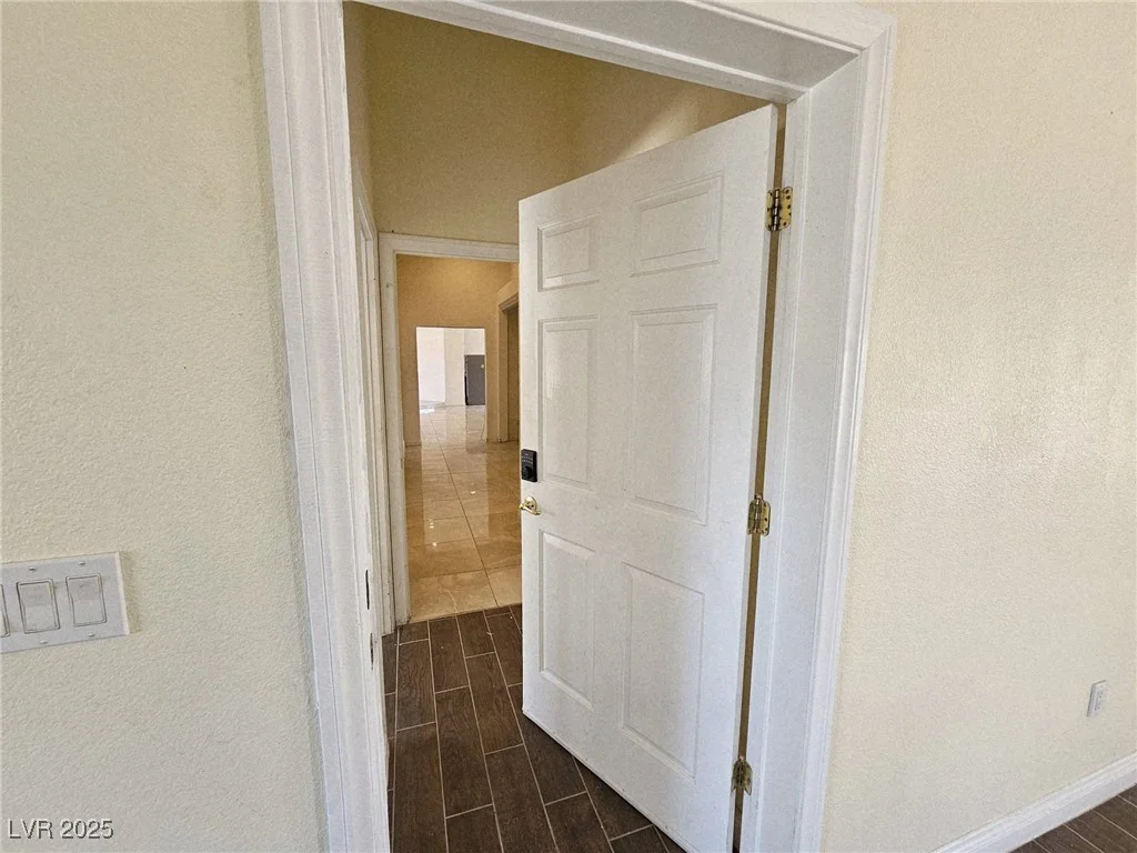 7720 Agate, Las Vegas, NV 89113