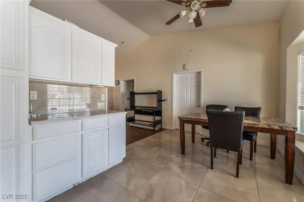 7720 Agate, Las Vegas, NV 89113