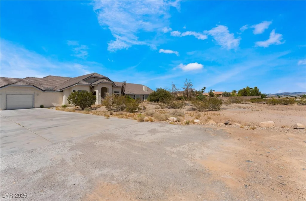 7720 Agate, Las Vegas, NV 89113