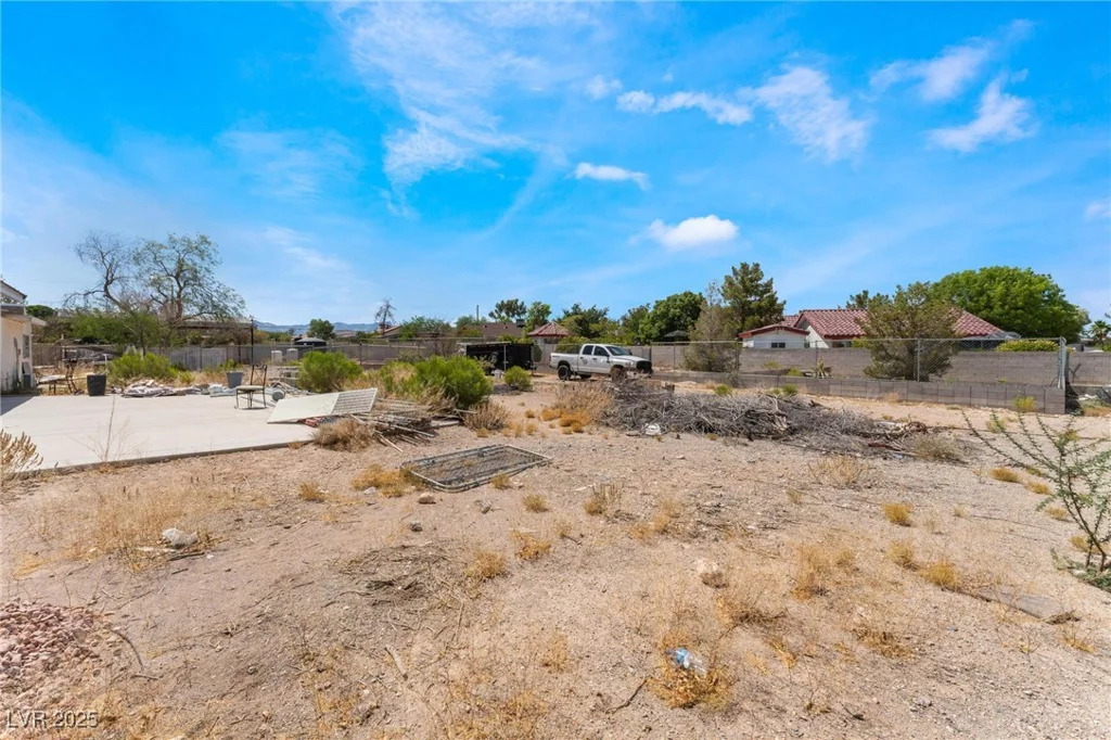 7720 Agate, Las Vegas, NV 89113