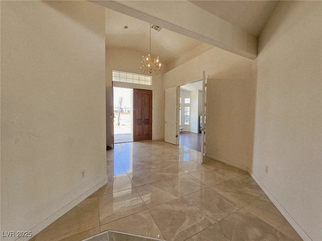 7720 Agate, Las Vegas, NV 89113