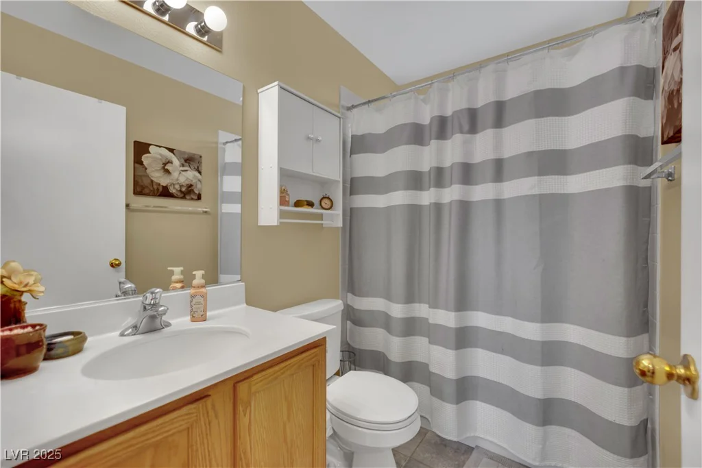 6187 Novelty, Las Vegas, NV 89148