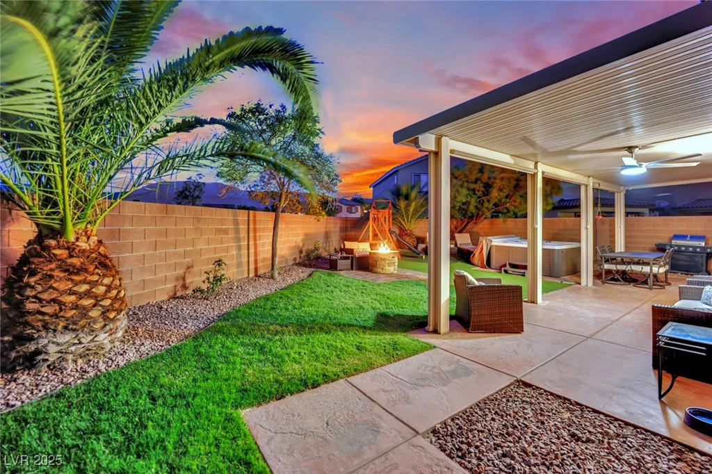 6187 Novelty, Las Vegas, NV 89148