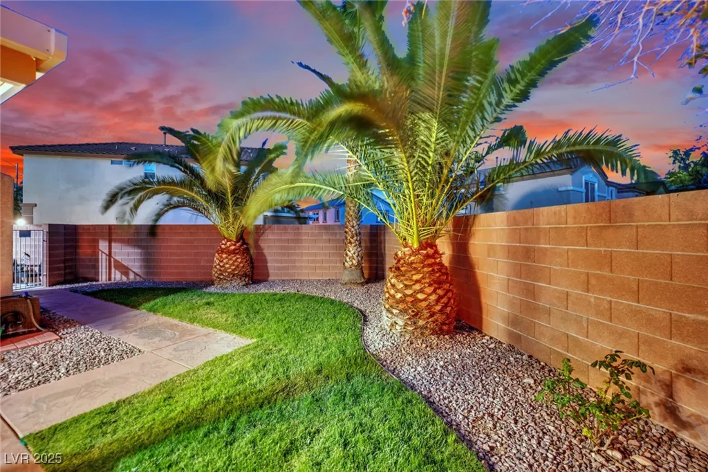 6187 Novelty, Las Vegas, NV 89148