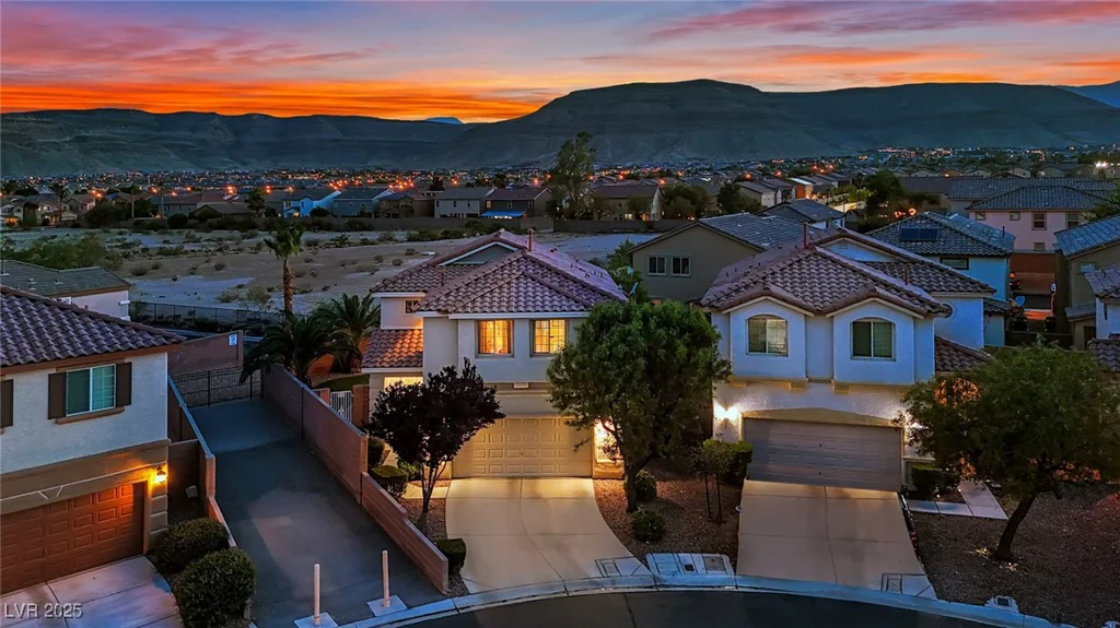 6187 Novelty, Las Vegas, NV 89148