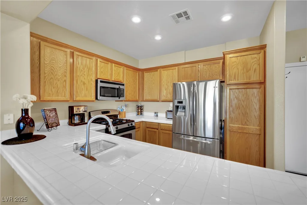 6187 Novelty, Las Vegas, NV 89148