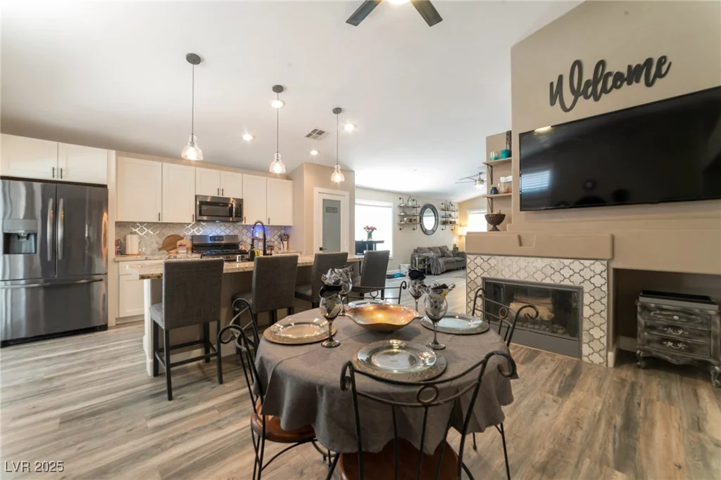 422 Rancho Del Norte, North Las Vegas, NV 89031