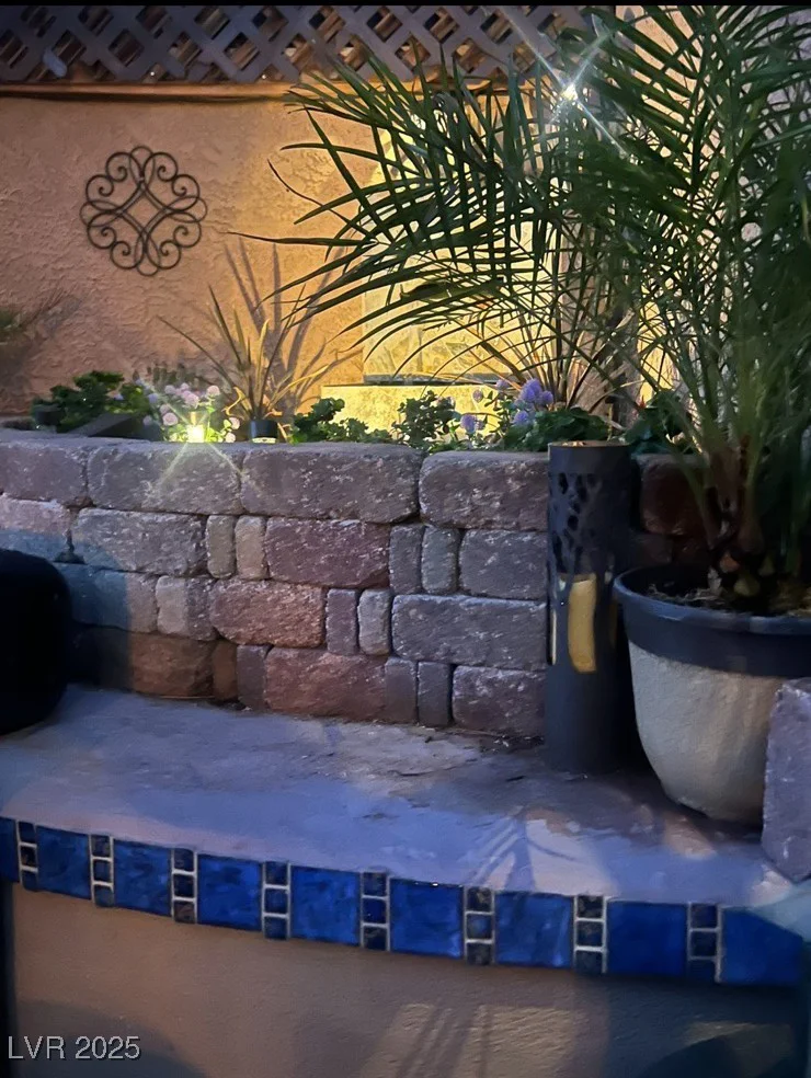 422 Rancho Del Norte, North Las Vegas, NV 89031