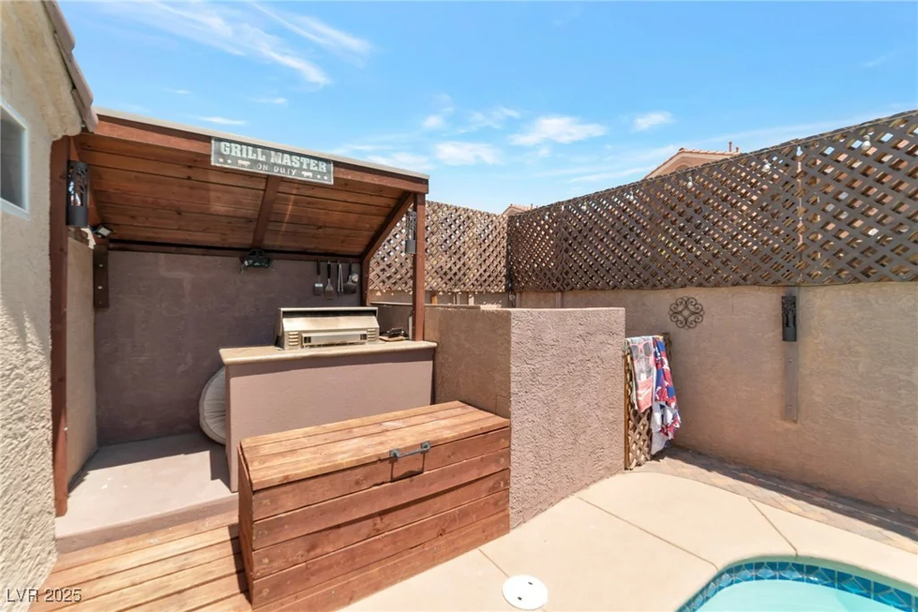 422 Rancho Del Norte, North Las Vegas, NV 89031