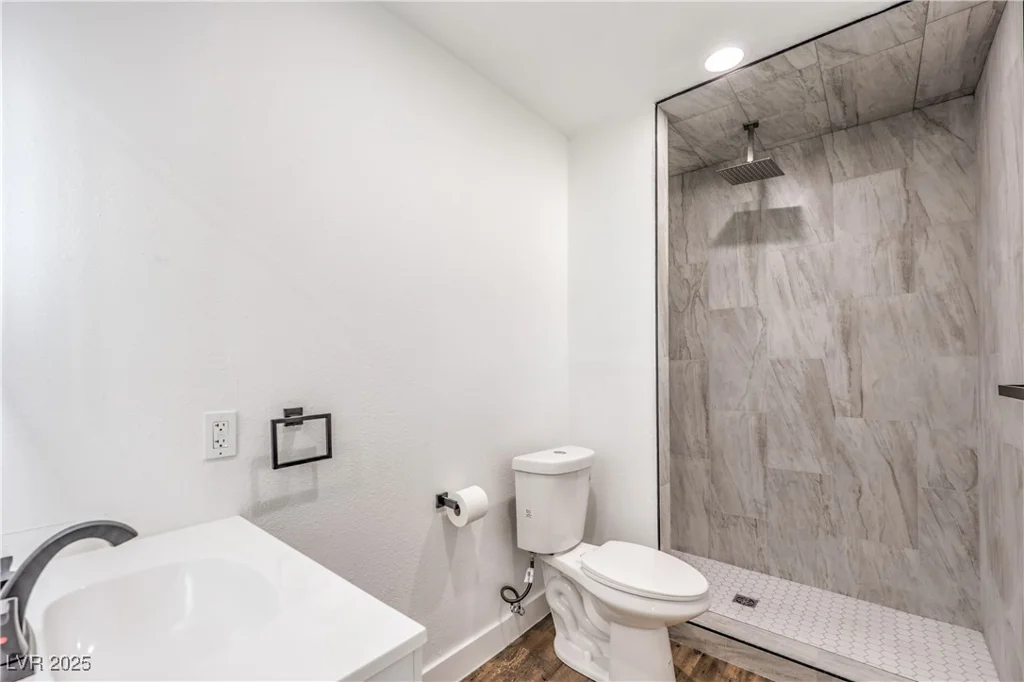 408 Bolsa, Las Vegas, NV 89110