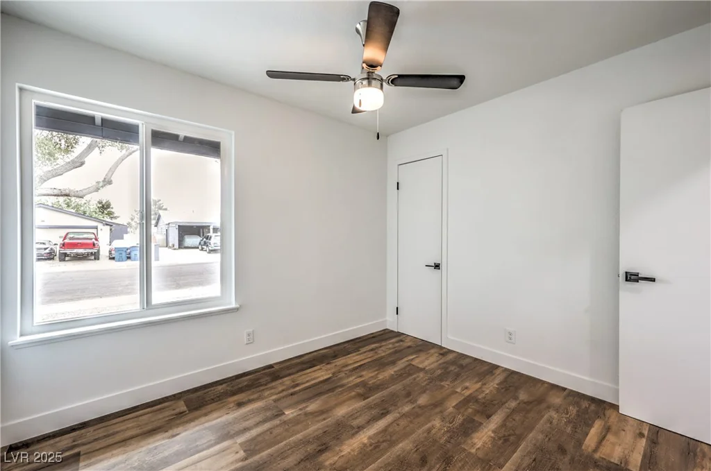 408 Bolsa, Las Vegas, NV 89110