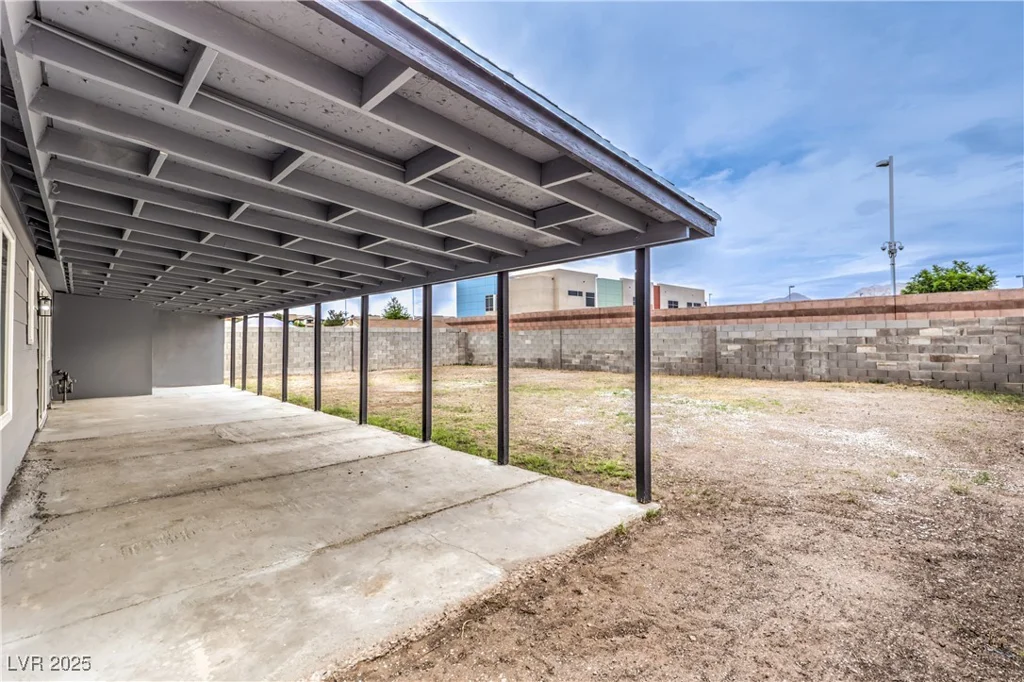 408 Bolsa, Las Vegas, NV 89110