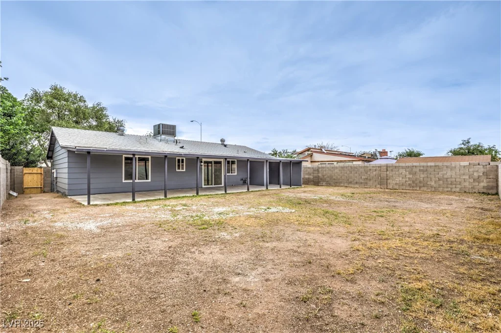 408 Bolsa, Las Vegas, NV 89110