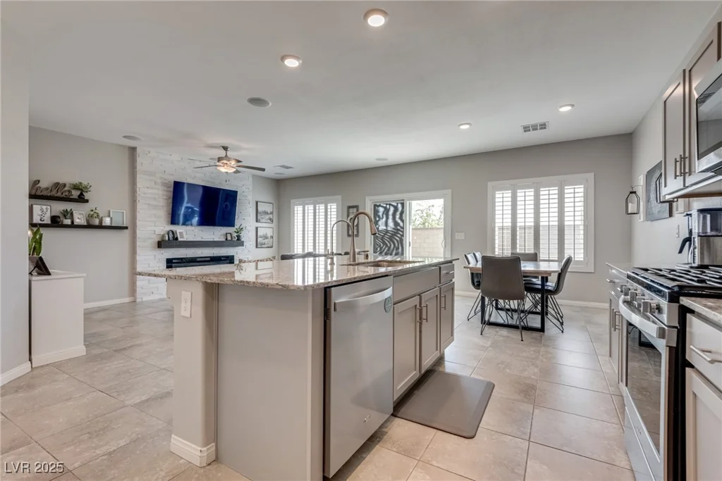 8254 Palladium, Las Vegas, NV 89113
