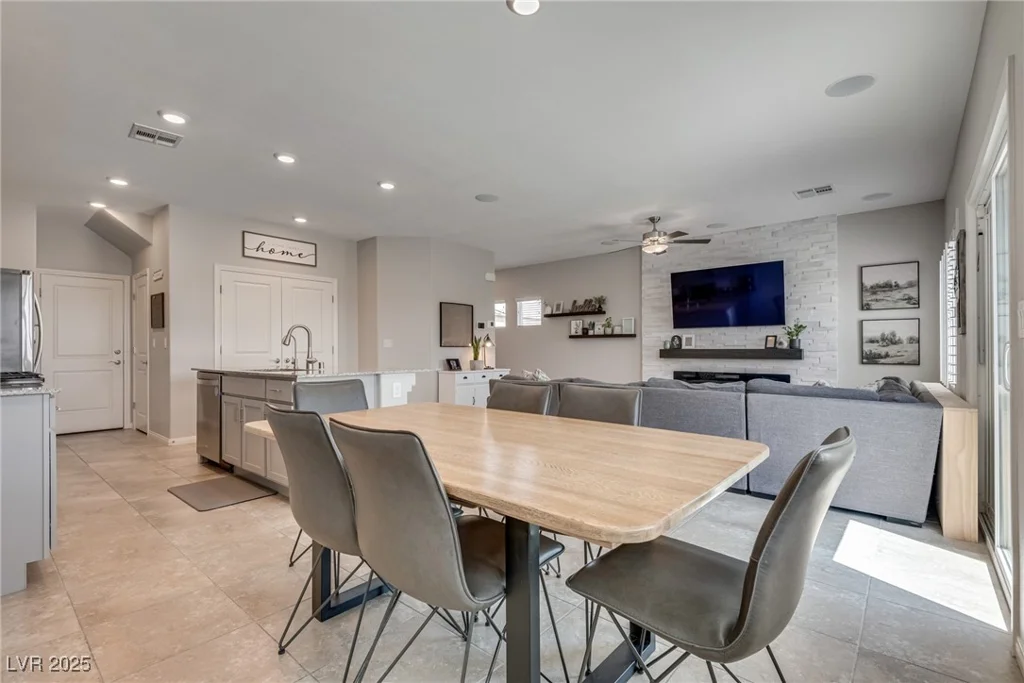 8254 Palladium, Las Vegas, NV 89113
