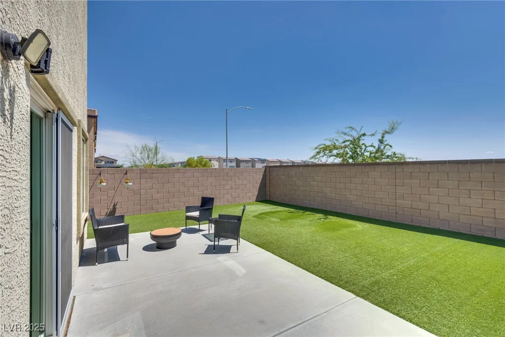 8254 Palladium, Las Vegas, NV 89113