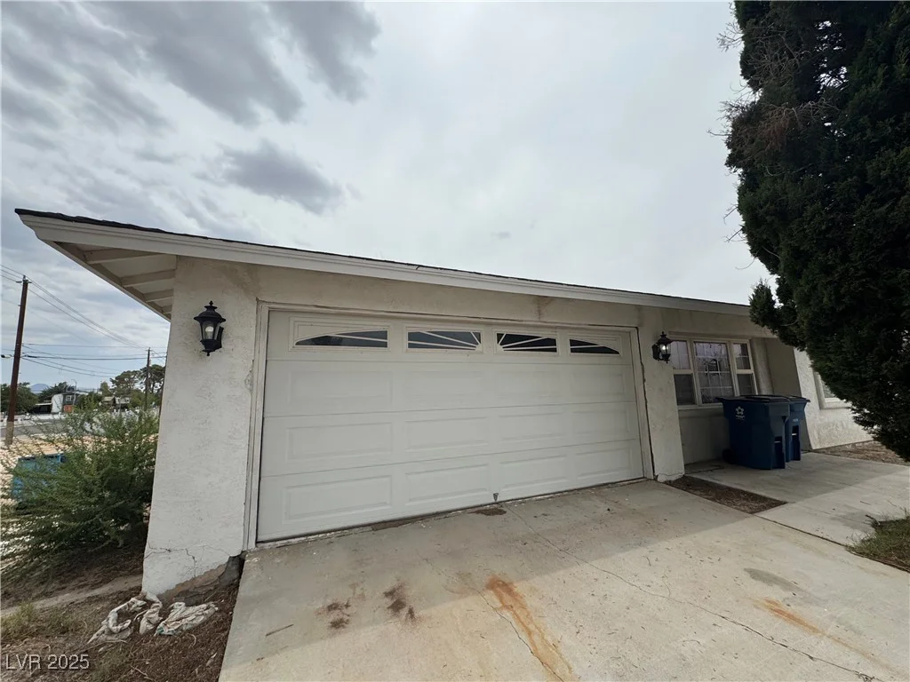 2583 Emerald, Las Vegas, NV 89120