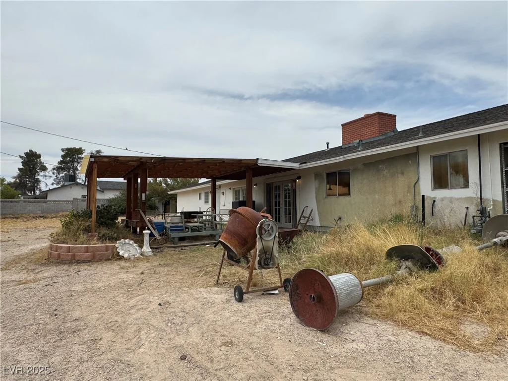 2583 Emerald, Las Vegas, NV 89120