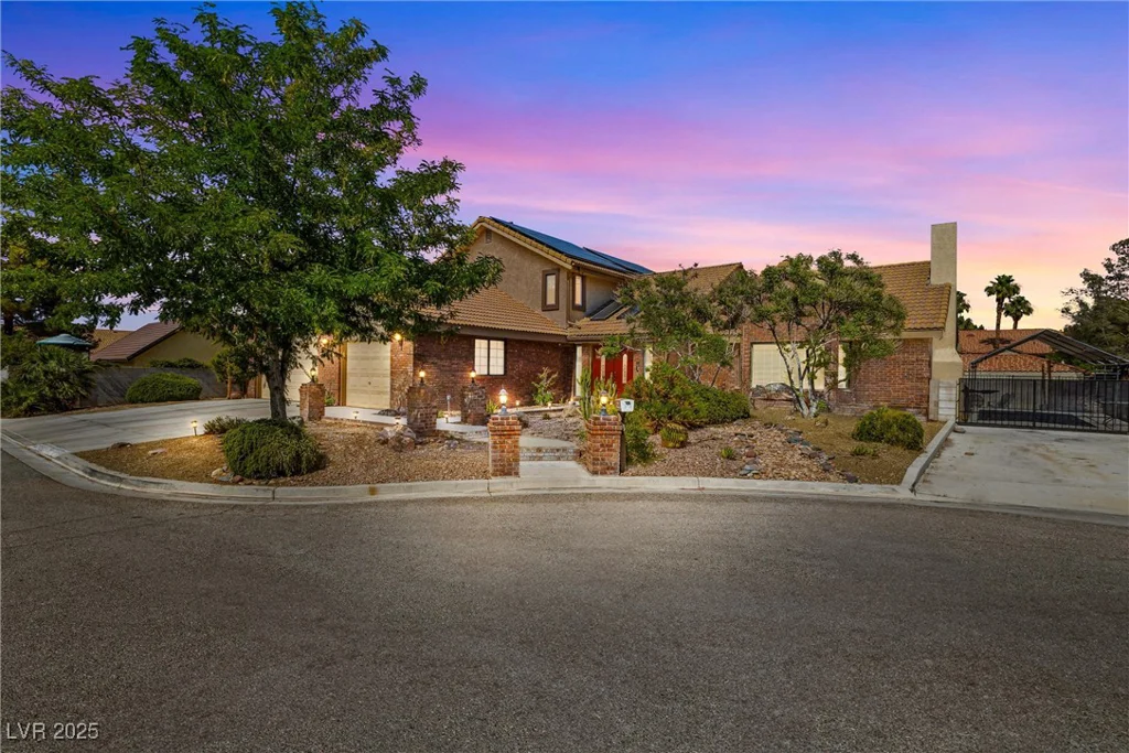 3930 Maranatha, Las Vegas, NV 89103