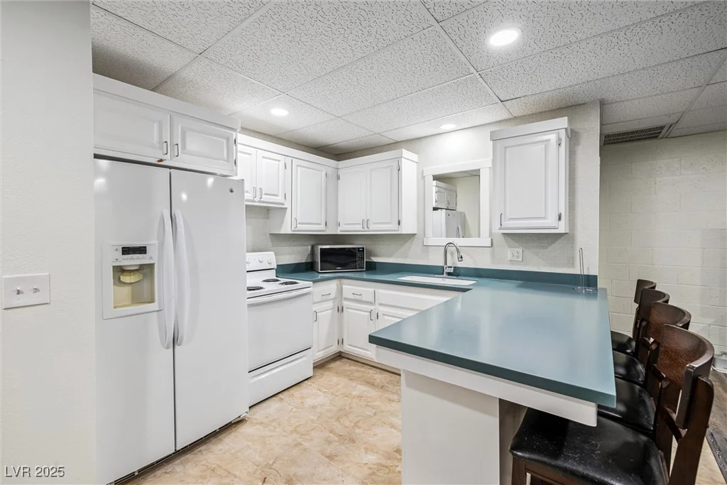 3930 Maranatha, Las Vegas, NV 89103
