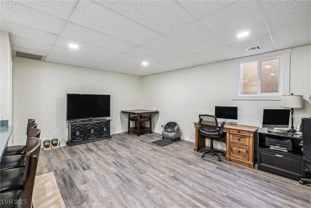 3930 Maranatha, Las Vegas, NV 89103