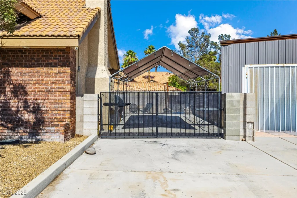 3930 Maranatha, Las Vegas, NV 89103