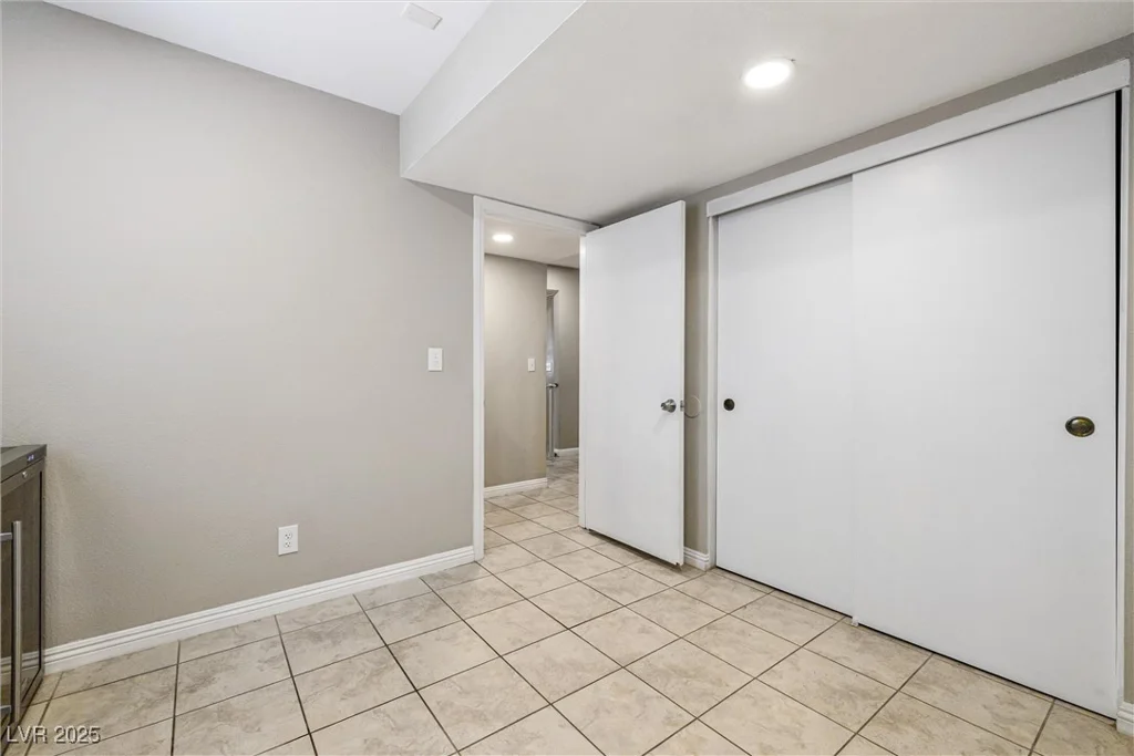 3930 Maranatha, Las Vegas, NV 89103