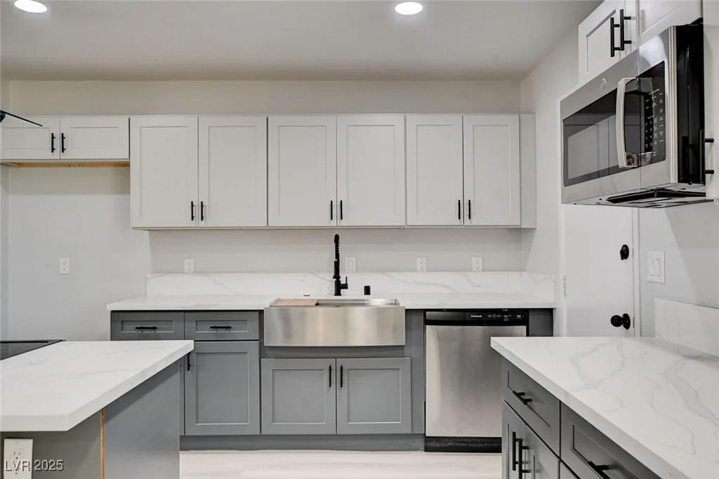 2315 Lincoln, Las Vegas, NV 89115