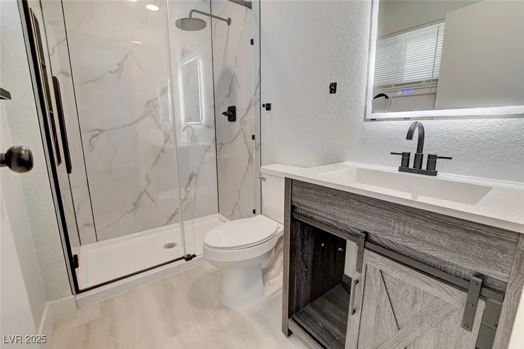 2315 Lincoln, Las Vegas, NV 89115