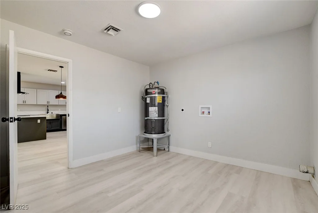 2315 Lincoln, Las Vegas, NV 89115