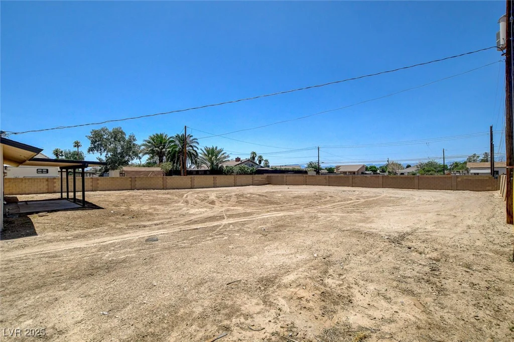 2315 Lincoln, Las Vegas, NV 89115