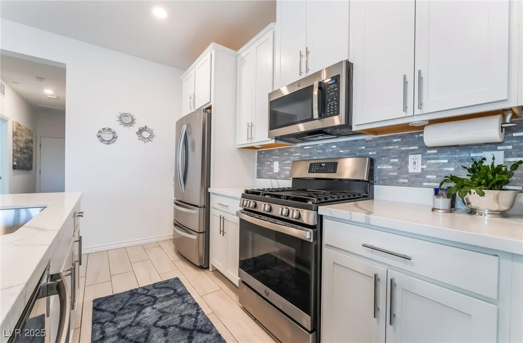 3782 Neblina, Henderson, NV 89052