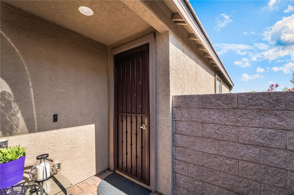3782 Neblina, Henderson, NV 89052