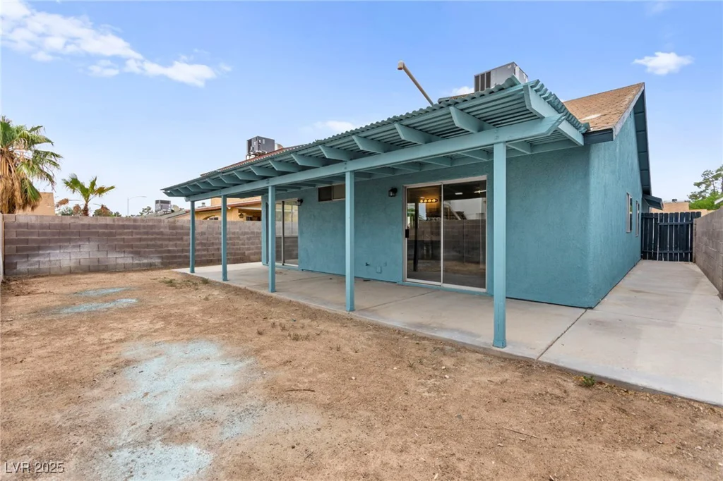 1405 Wintergreen, Las Vegas, NV 89128